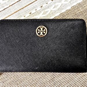 Tory Burch Black Wallet